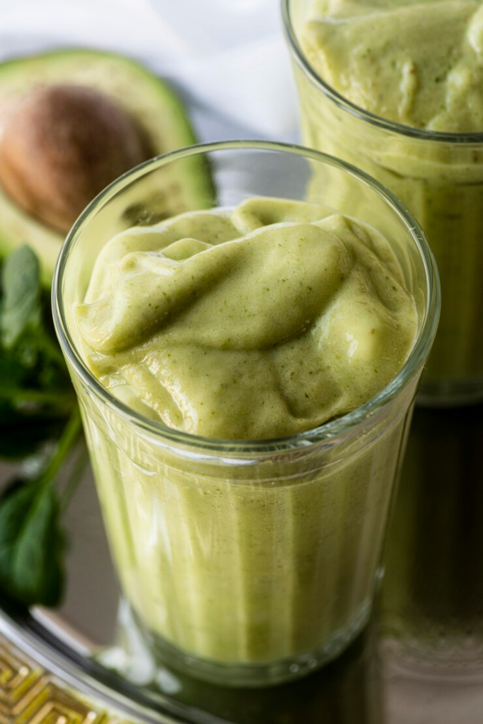 Avocado Smoothies - healthy and juicy recipe