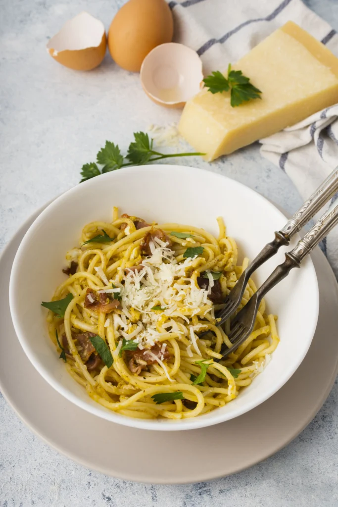 Macarrão à Carbonara: Receita Tradicional